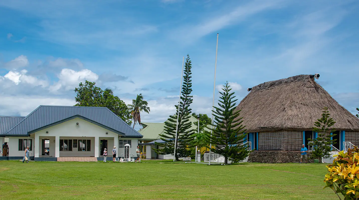 Fiji Cruisetour